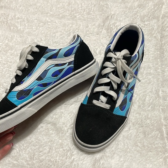 Blue Flame Vans - Picture 3 of 6